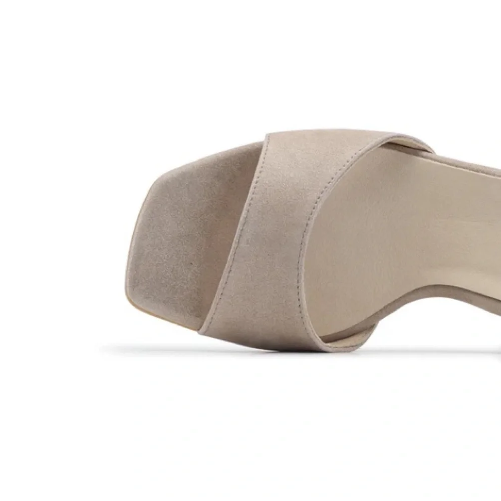 Paul Green “Barbie” Sandal – Metallic Suede – Size 8.5 – SOLD OUT – Brand New - Picture 2 of 11
